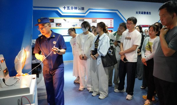 金风资本 宁夏中宁县总工会开展消防安全科普活动